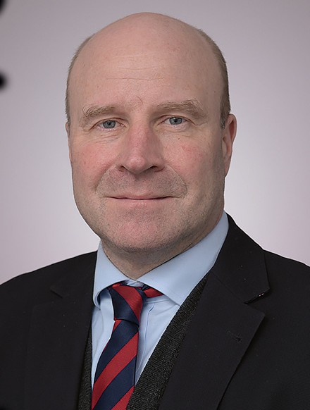 Foto eines der Autoren von NVwZ-Editorial Heft 21/2025 Dr. Florian Becker