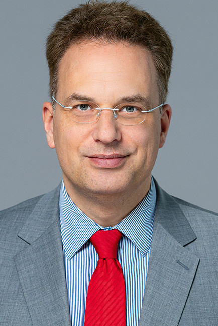 Foto des Autors von NVwZ-Editorial Heft 8/2026 Dr. Till Elgeti